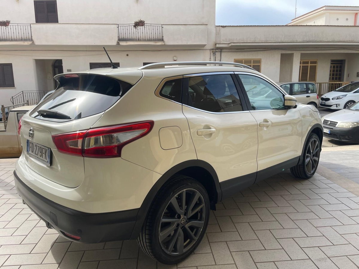 Nissan Qashqai 1.6 dCi 2WD Tekna (5)