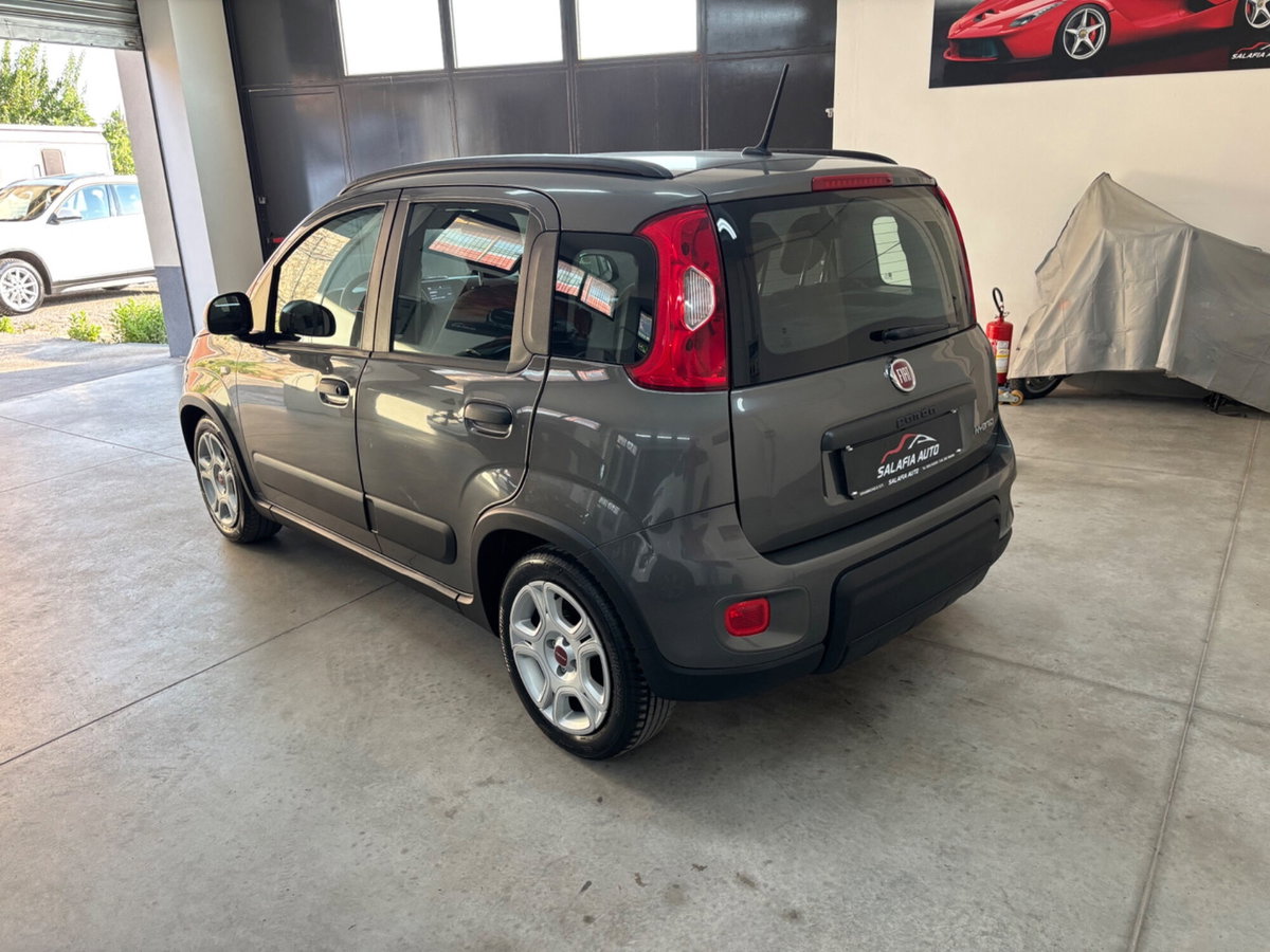 Fiat Panda 1.0 FireFly S&S Hybrid Garmin (6)