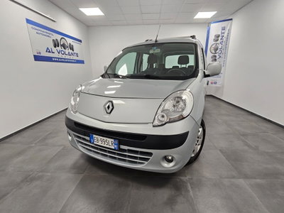 Renault Kangoo 1.6 90CV 5 porteTom Tom (2)
