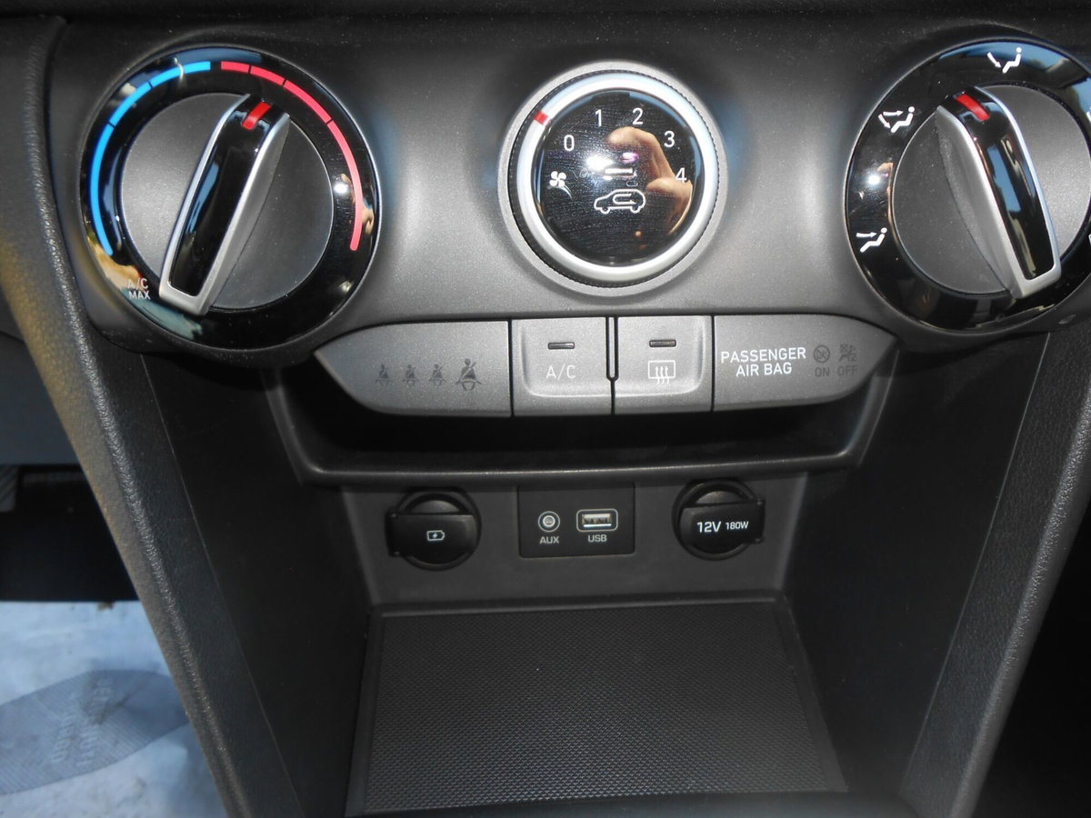 Hyundai Kona 1.0 T-GDI Xpossible (13)