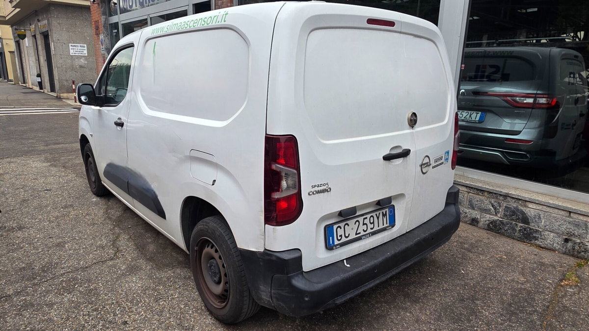 Opel Combo Furgone Cargo 1.6 Diesel 100CV S&S PC 650kg (4)