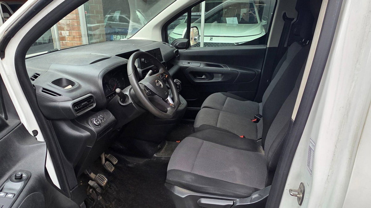 Opel Combo Furgone Cargo 1.6 Diesel 100CV S&S PC 650kg (7)