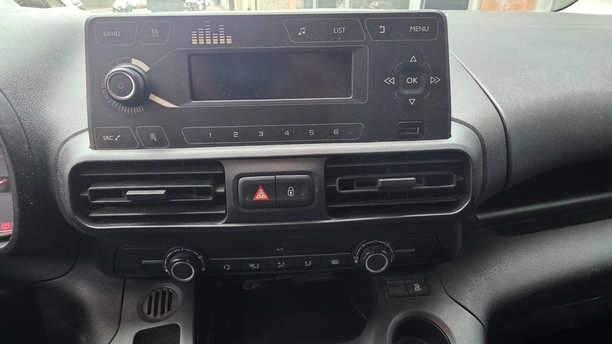 Opel Combo Furgone Cargo 1.6 Diesel 100CV S&S PC 650kg (9)