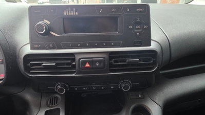 Opel Combo Furgone Cargo 1.6 Diesel 100CV S&S PC 650kg (9)