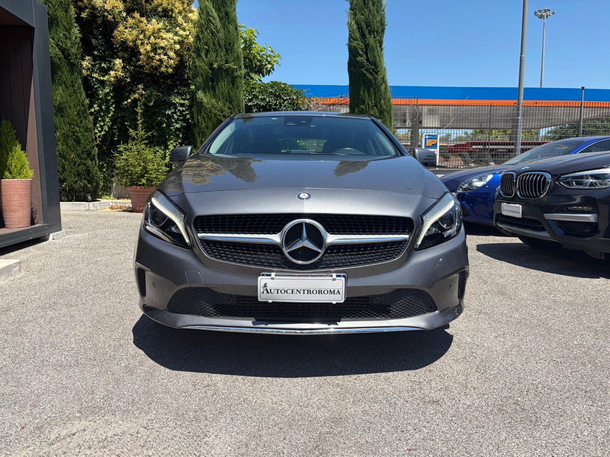 Mercedes-Benz Classe A 200 d Automatic Sport (2)