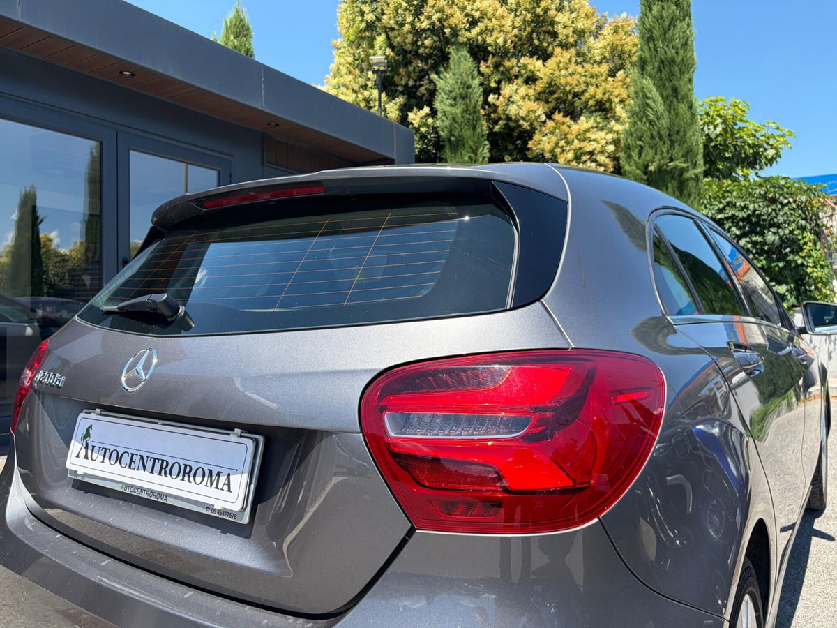Mercedes-Benz Classe A 200 d Automatic Sport (7)