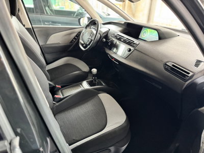 Citroen Grand C4 Picasso 1.6 e-HDi 115 Exclusive (11)