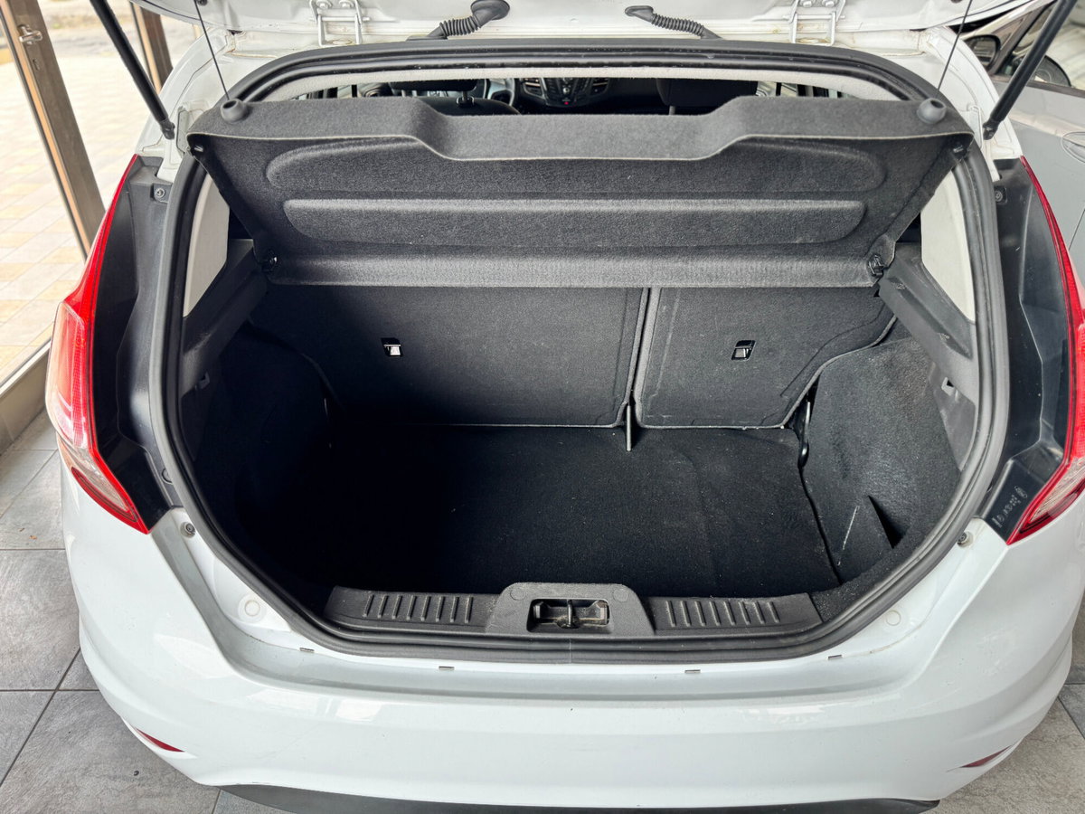 Ford Fiesta 1.2 60CV 5p. Tit. (3)