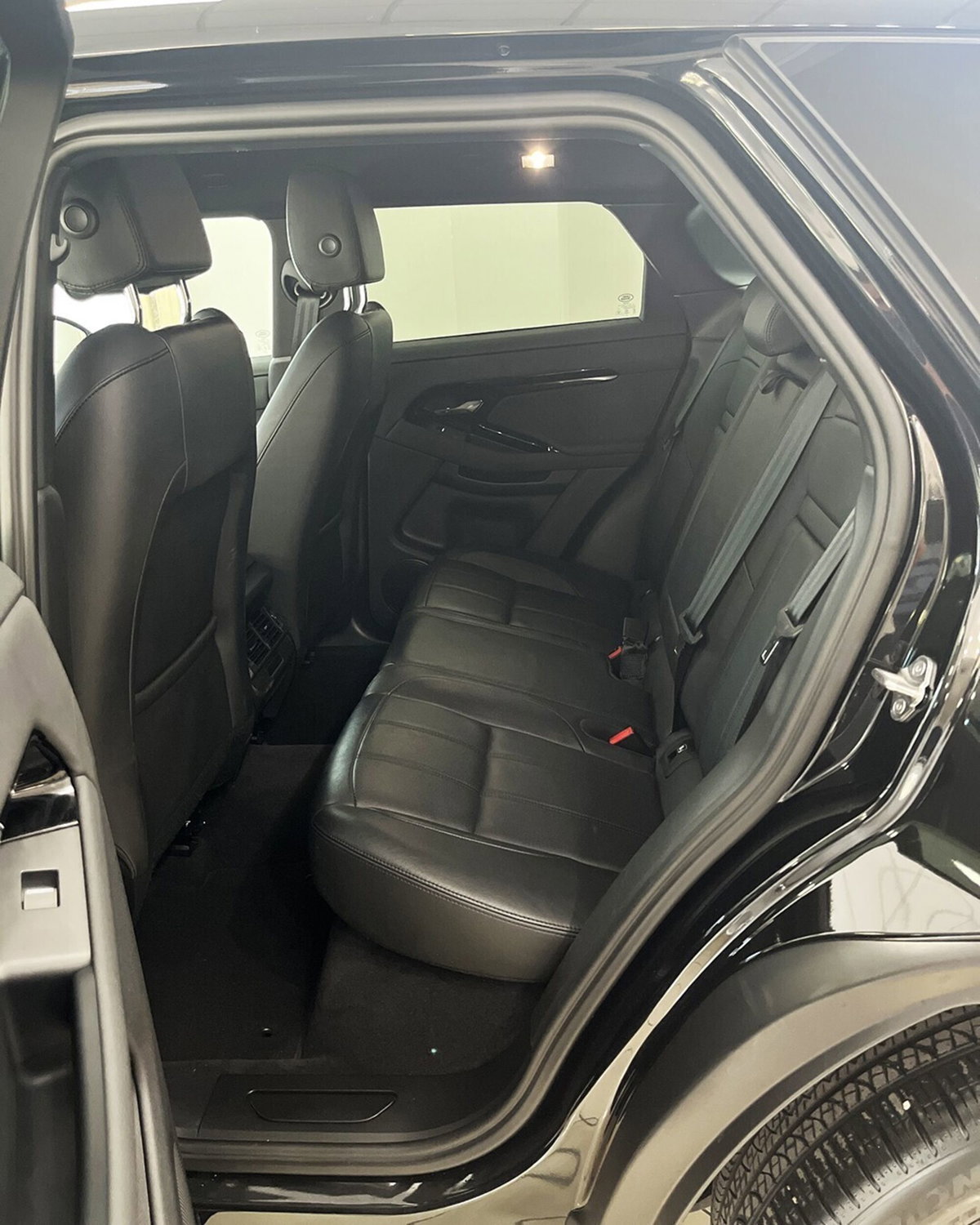 Land Rover Range Rover Evoque 2.0D I4 163 CV AWD Auto S (9)