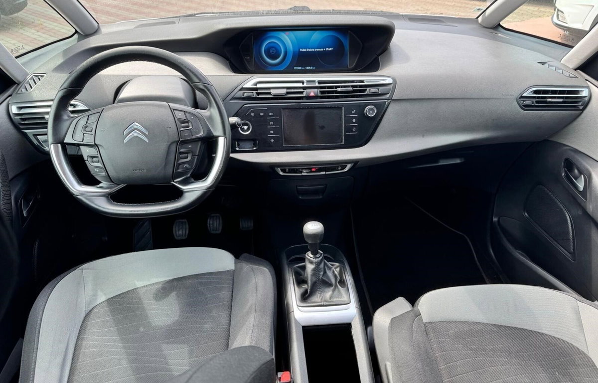 Citroen C4 Picasso BlueHDi 120 S&S Intensive (4)