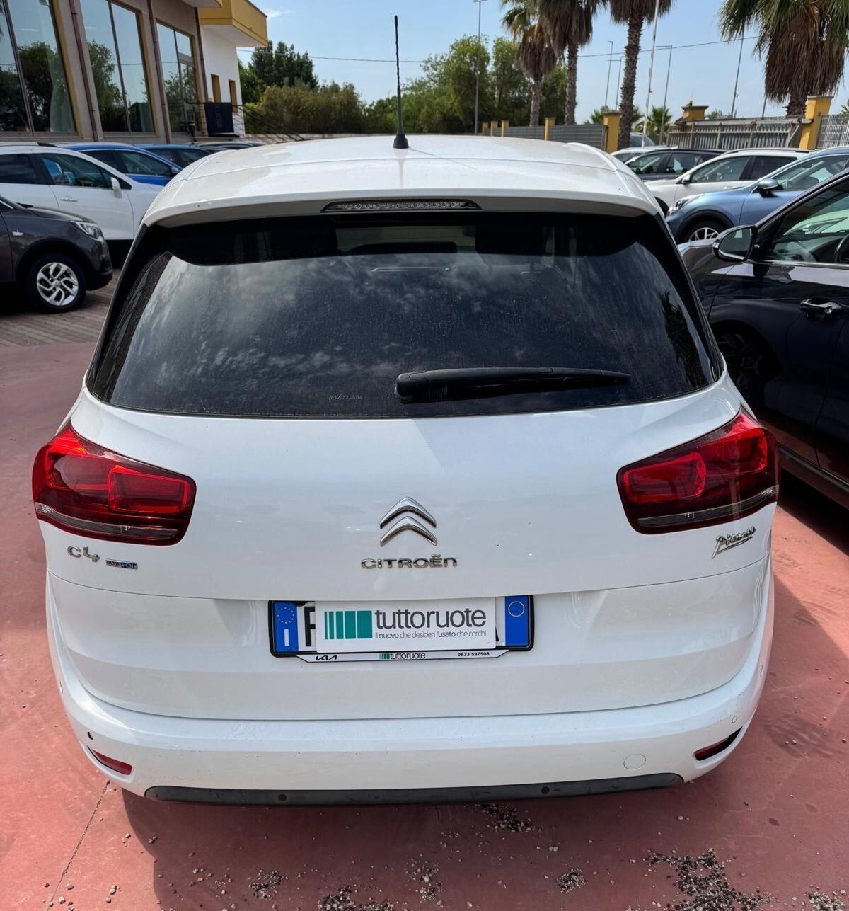 Citroen C4 Picasso BlueHDi 120 S&S Intensive (8)