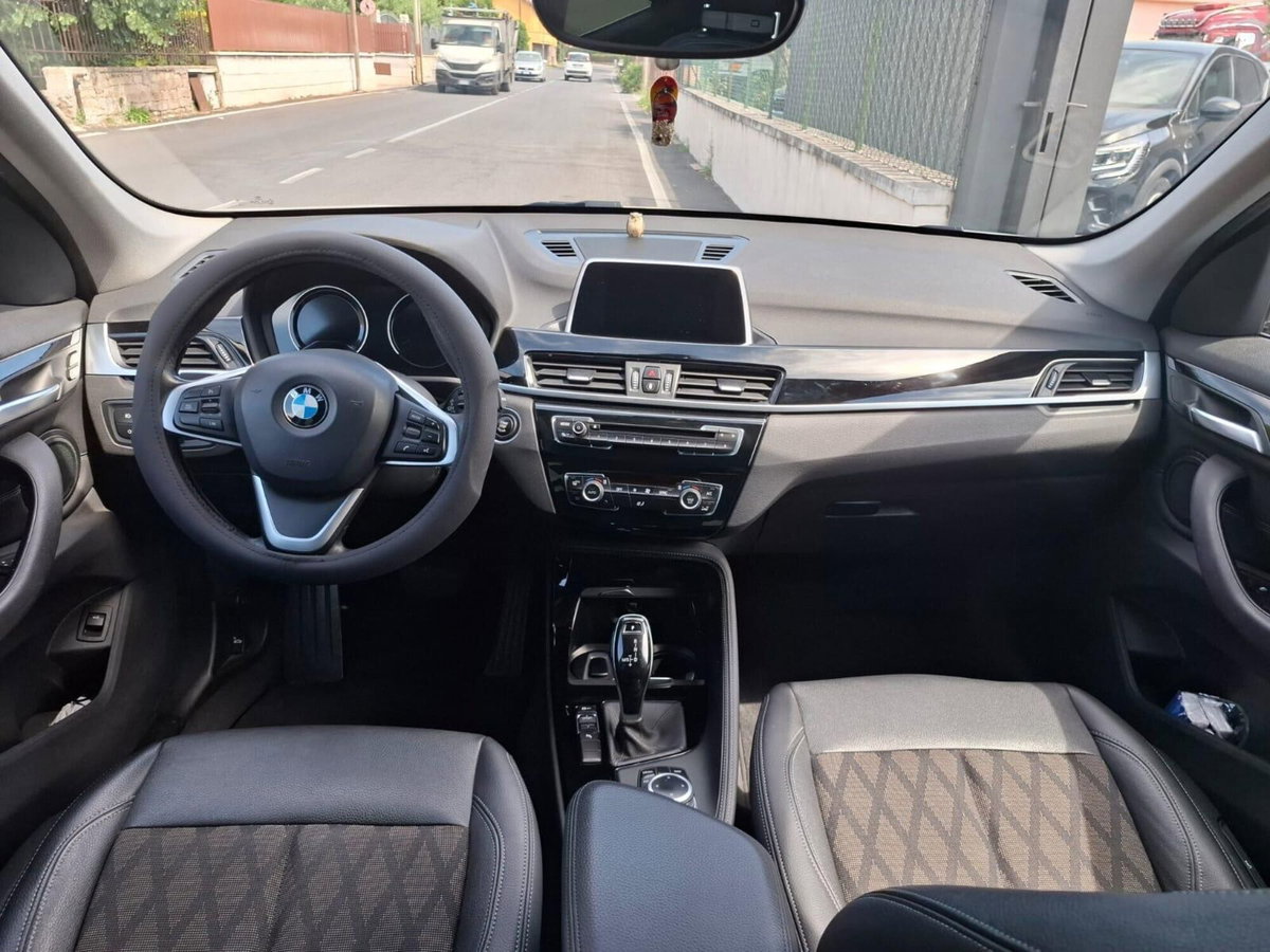 BMW X1 sDrive18d xLine Plus (4)