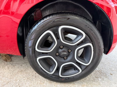 Fiat 500 1.0 Hybrid Club (9)