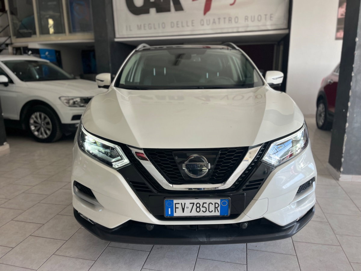 Nissan Qashqai 1.5 dCi N-Connecta (3)