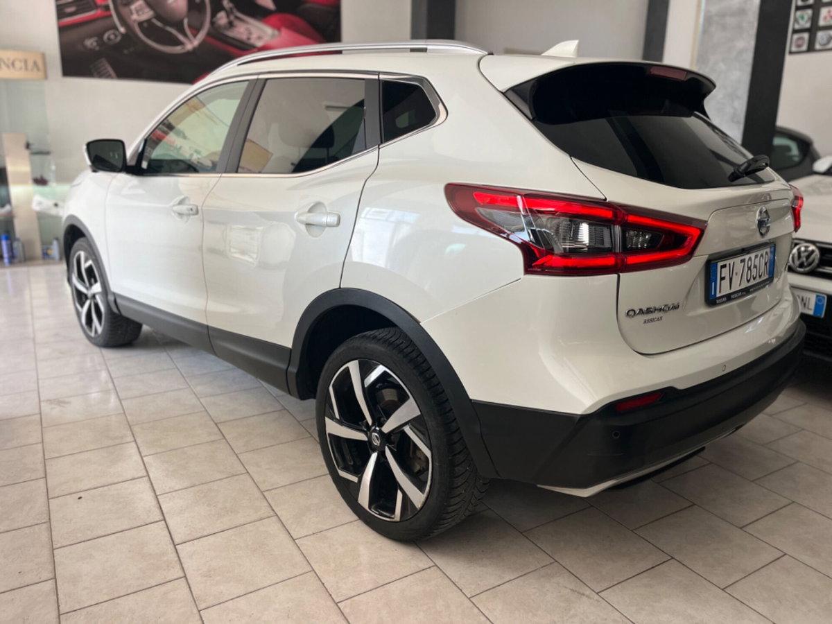 Nissan Qashqai 1.5 dCi N-Connecta (5)
