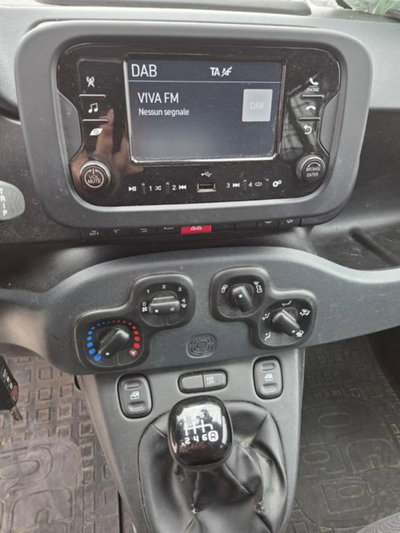 Fiat Panda 1.0 firefly hybrid s&s 70cv 5p.ti (15)