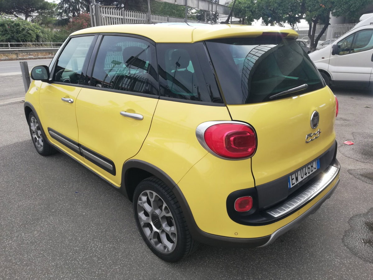 Fiat 500L 1.6 Multijet 120 CV Trekking (4)