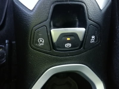 Jeep Renegade 1.6 E-TorQ EVO Sport (11)
