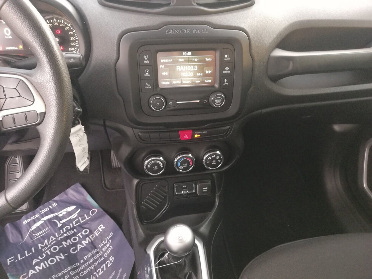 Jeep Renegade 1.6 E-TorQ EVO Sport (13)