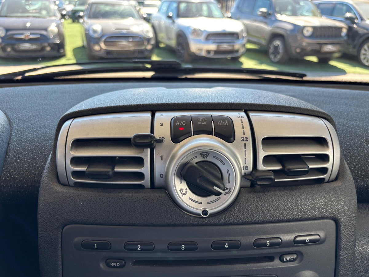 smart Fortwo 1000 52 kW coupé passion (14)