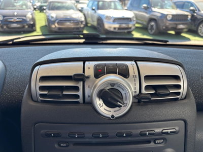 smart Fortwo 1000 52 kW MHD coupé passion (14)