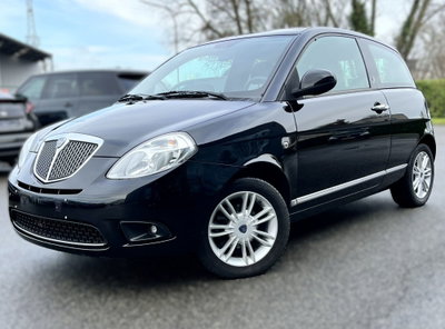 Lancia Ypsilon 1.2 69 CV Platino (3)