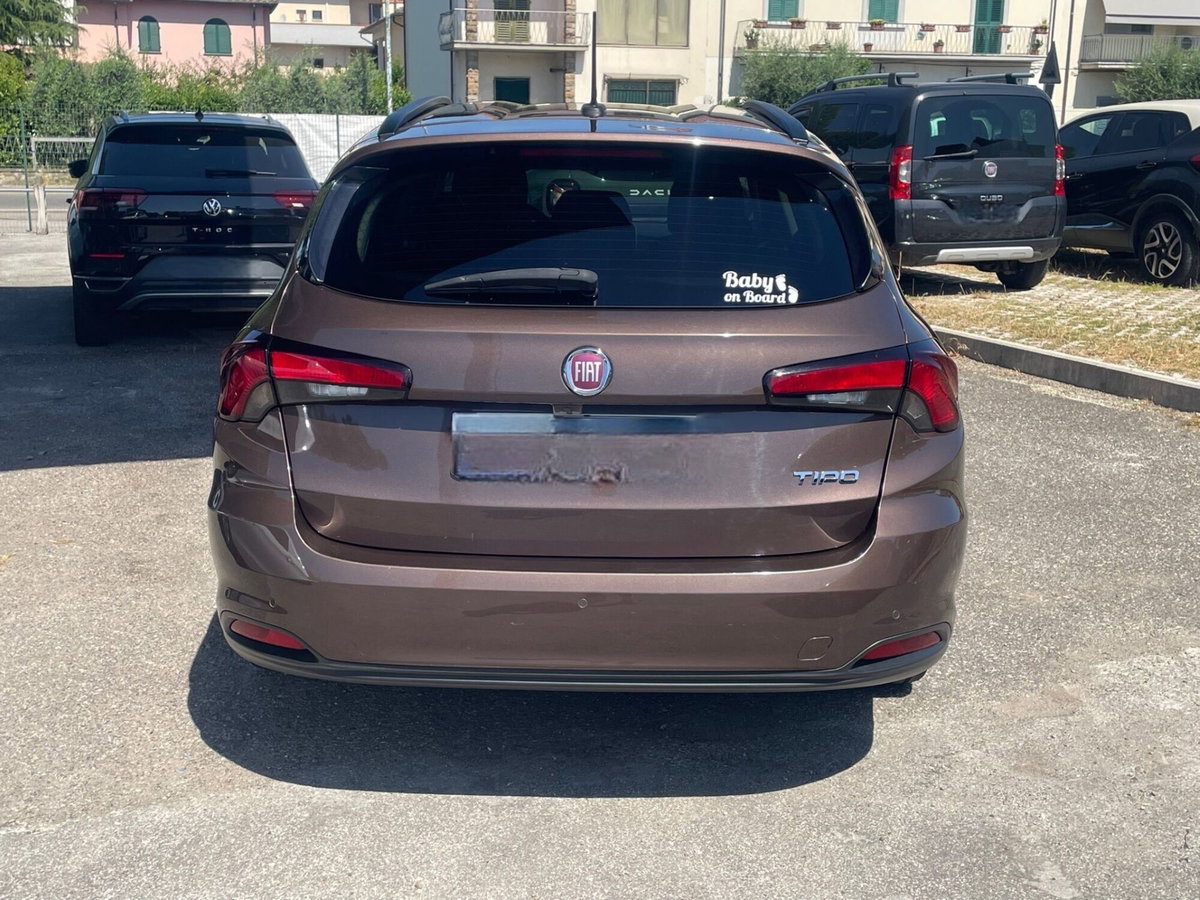 Fiat Tipo Station Wagon Tipo 1.6 Mjt S&S SW Lounge (4)