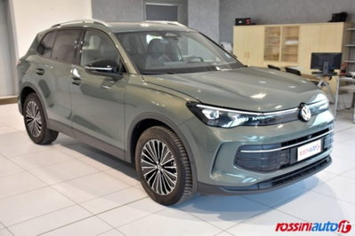 Volkswagen Tiguan 2.0 tdi Edition 150cv dsg (7)
