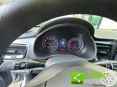 Kia Stonic 1.0 T-GDi 120 CV Style (13)