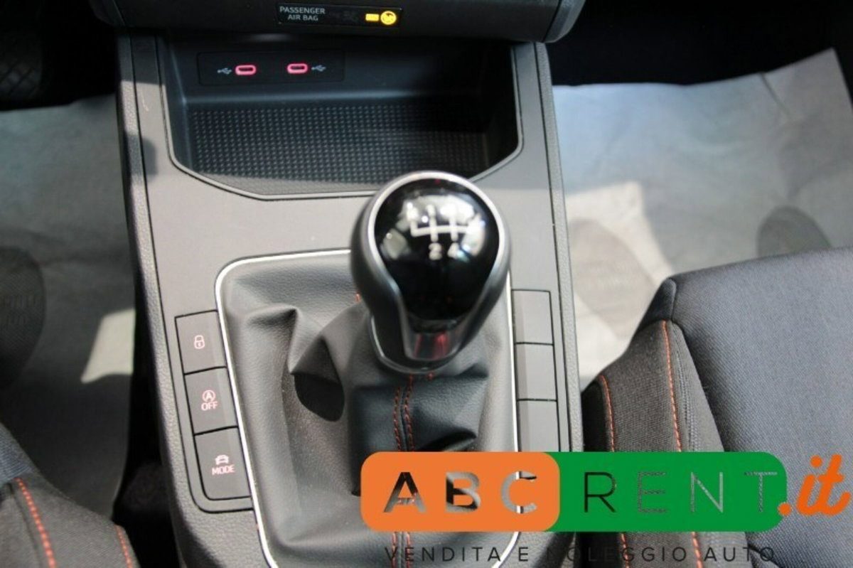 SEAT Ibiza 1.0 ecotsi FR 95cv (11)