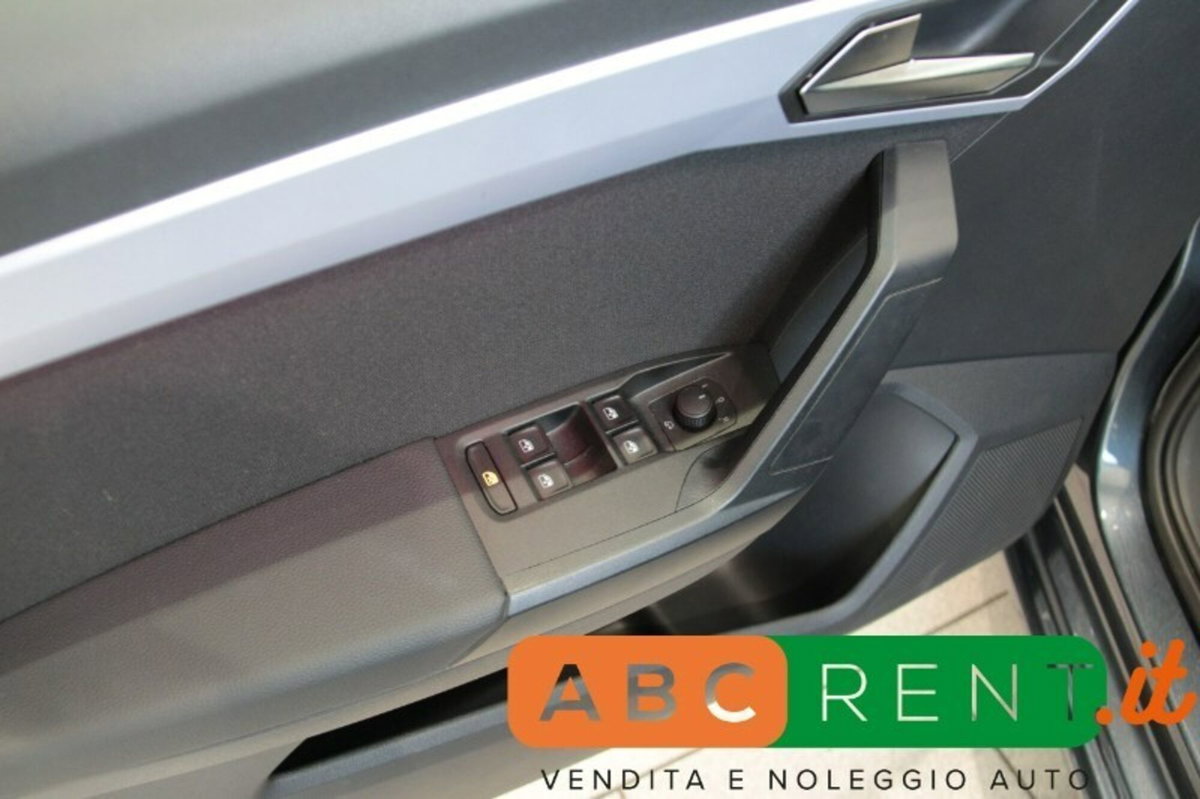 SEAT Ibiza 1.0 ecotsi FR 95cv (17)