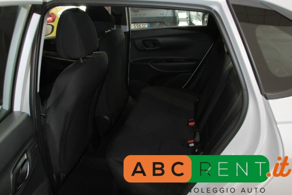 Hyundai i20 1.0 t-gdi Connectline 90cv mt (8)