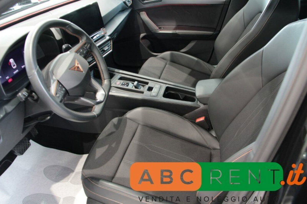 Cupra Leon Leon 1.5 hybrid 150cv dsg (12)