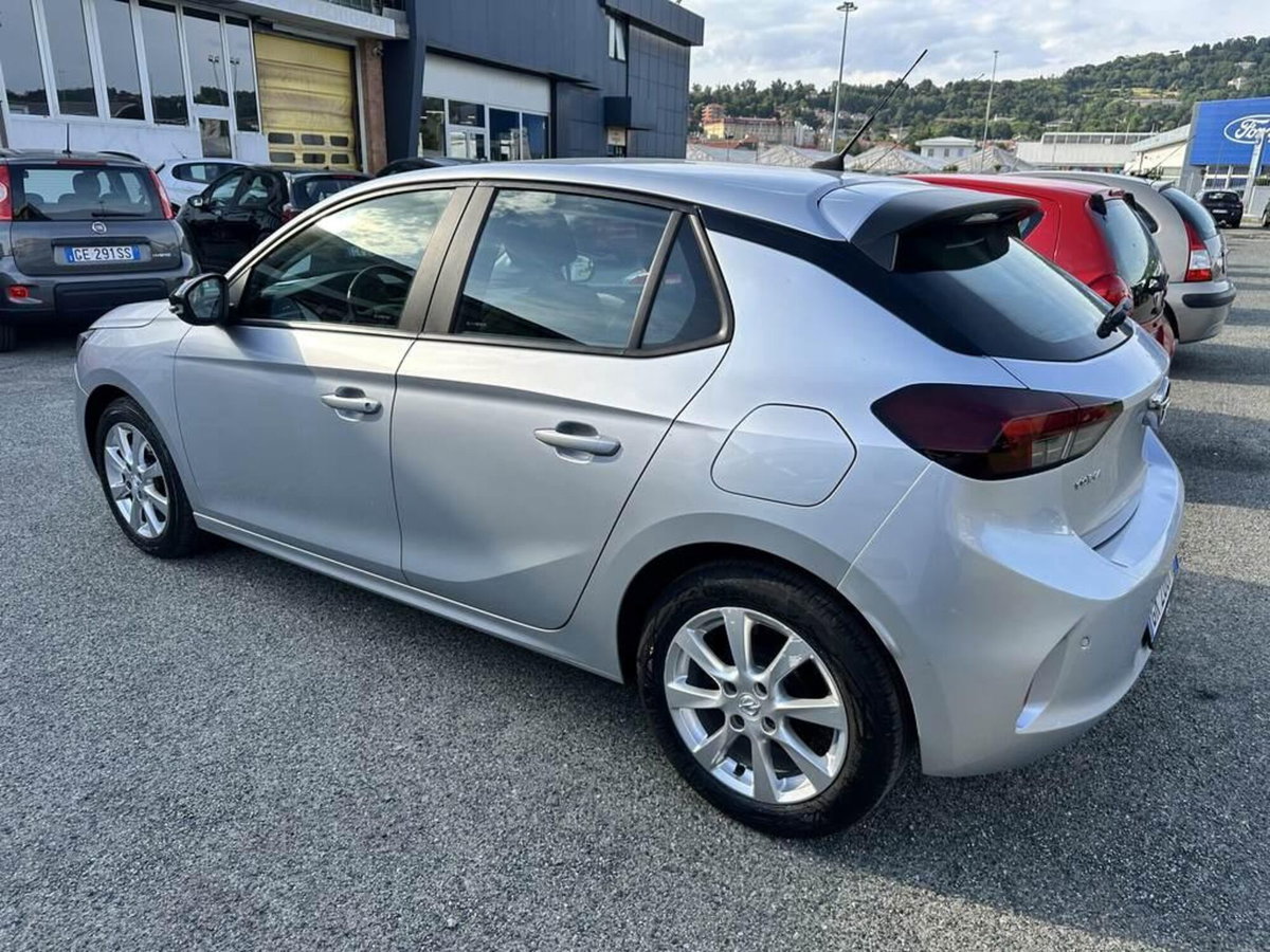 Opel Corsa 1.2 Edition (4)