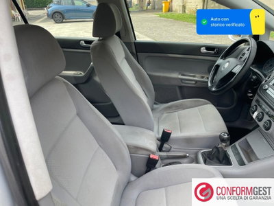 Volkswagen Golf 1.6 16V FSI 5p. Sportline (12)