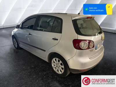 Volkswagen Golf 1.6 16V FSI 5p. Sportline (6)