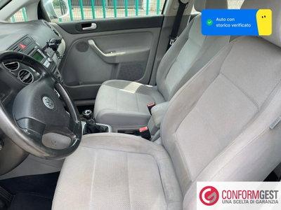 Volkswagen Golf 1.6 16V FSI 5p. Sportline (7)