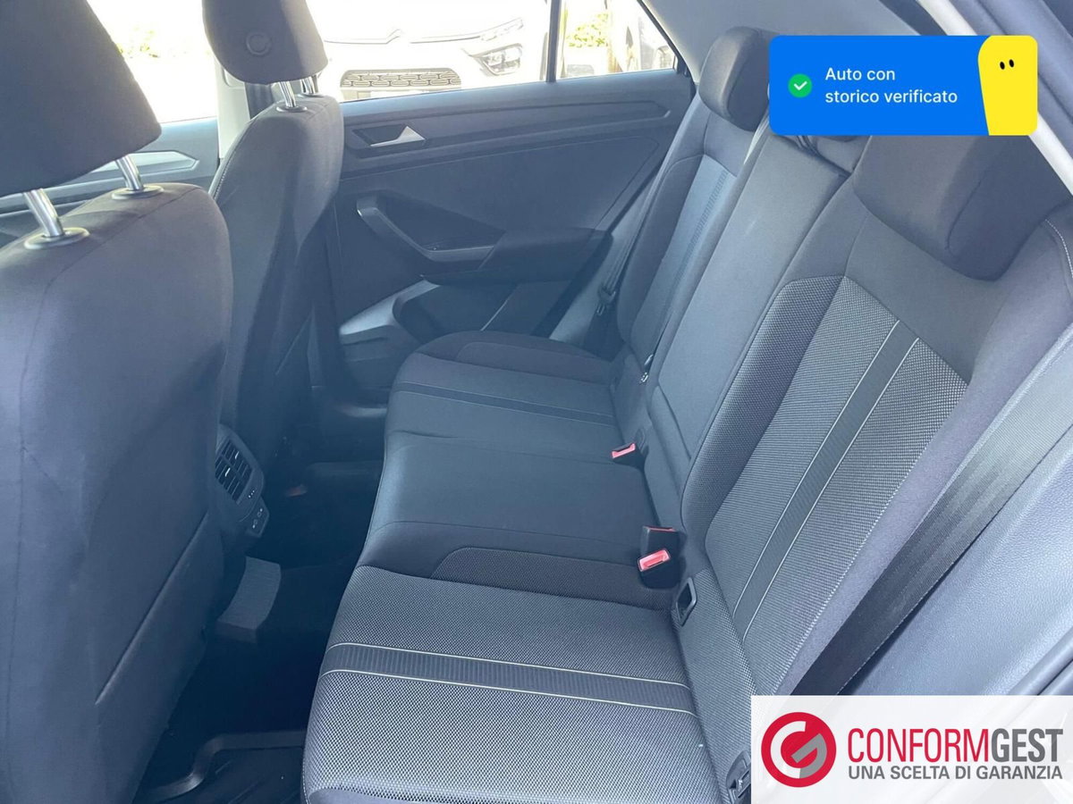 Volkswagen T-Roc 2.0 tdi Edition 150cv dsg (11)