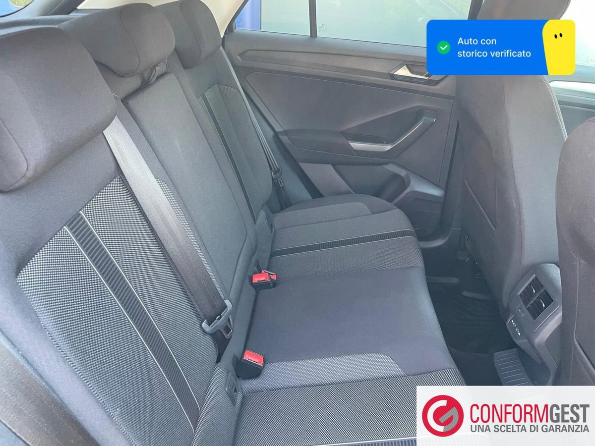 Volkswagen T-Roc 2.0 tdi Edition 150cv dsg (13)