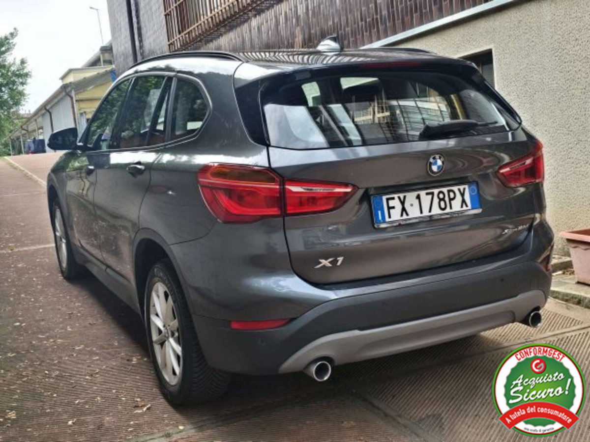BMW X1 xDrive18d Business Advantage (6)