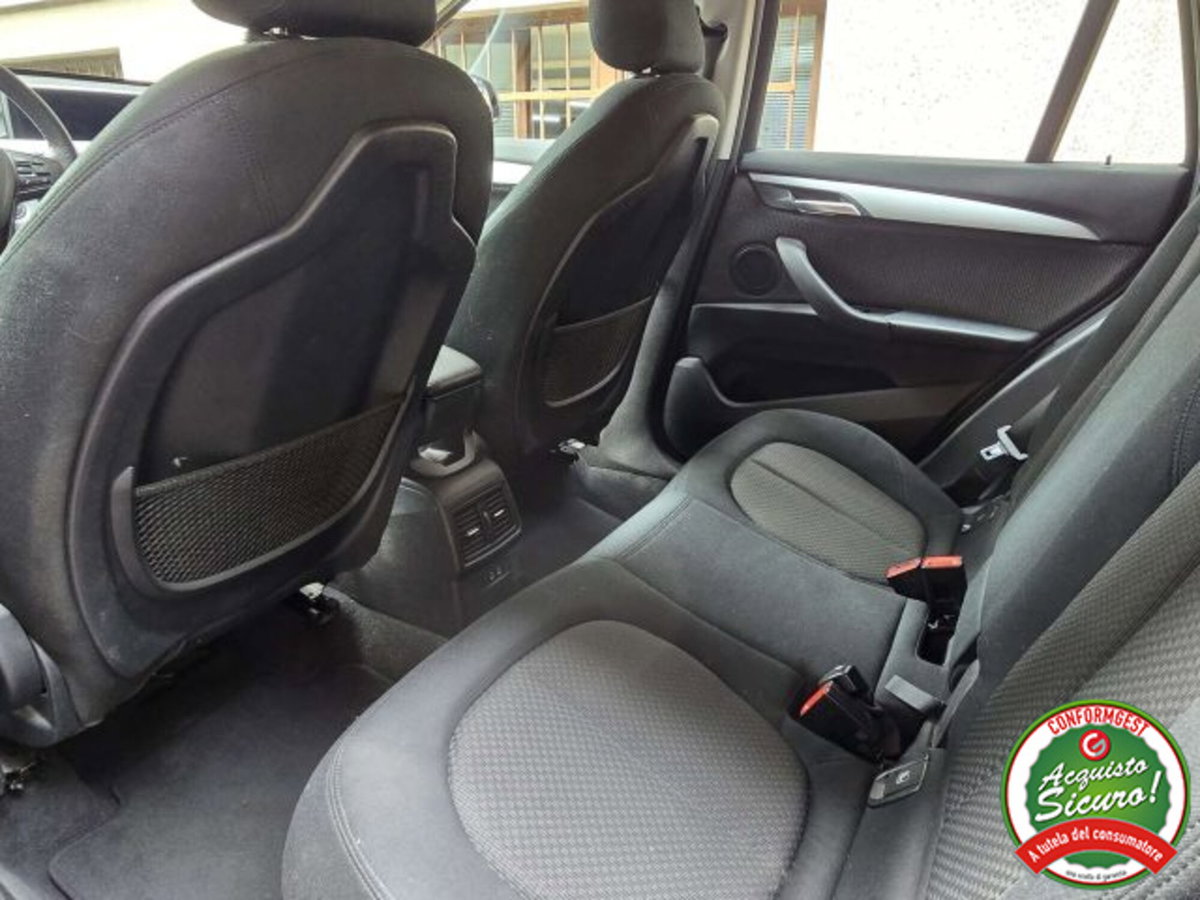 BMW X1 xDrive18d Business Advantage (7)
