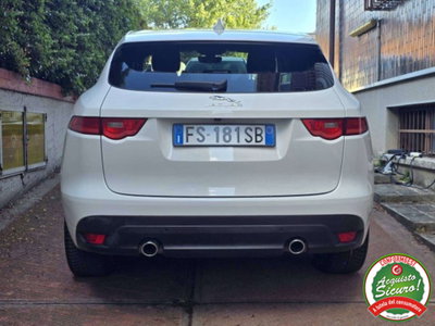 Jaguar F-Pace 3.0 D V6 300 CV AWD aut. R-Sport (6)