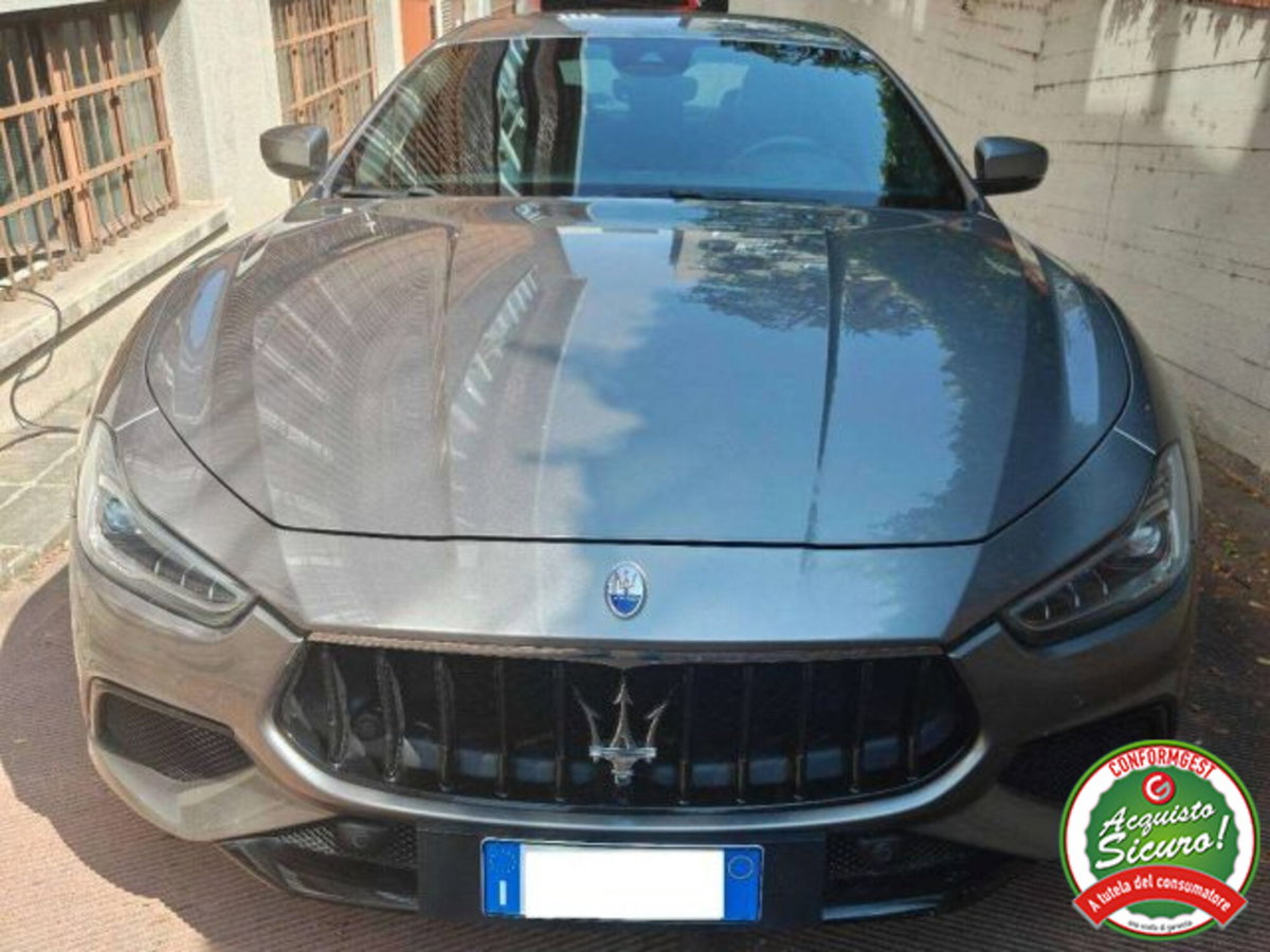 Maserati Ghibli Ghibli L4 330 CV MHEV Gransport