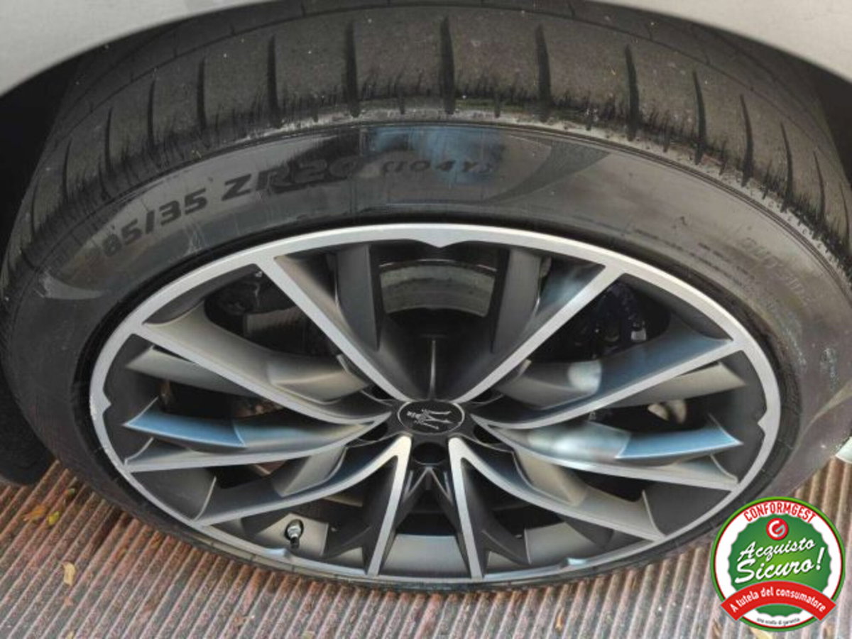 Maserati Ghibli Ghibli L4 330 CV MHEV Gransport (7)