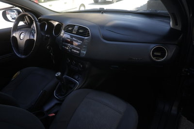Fiat Bravo 1.9 MJT 120 CV Emotion (8)