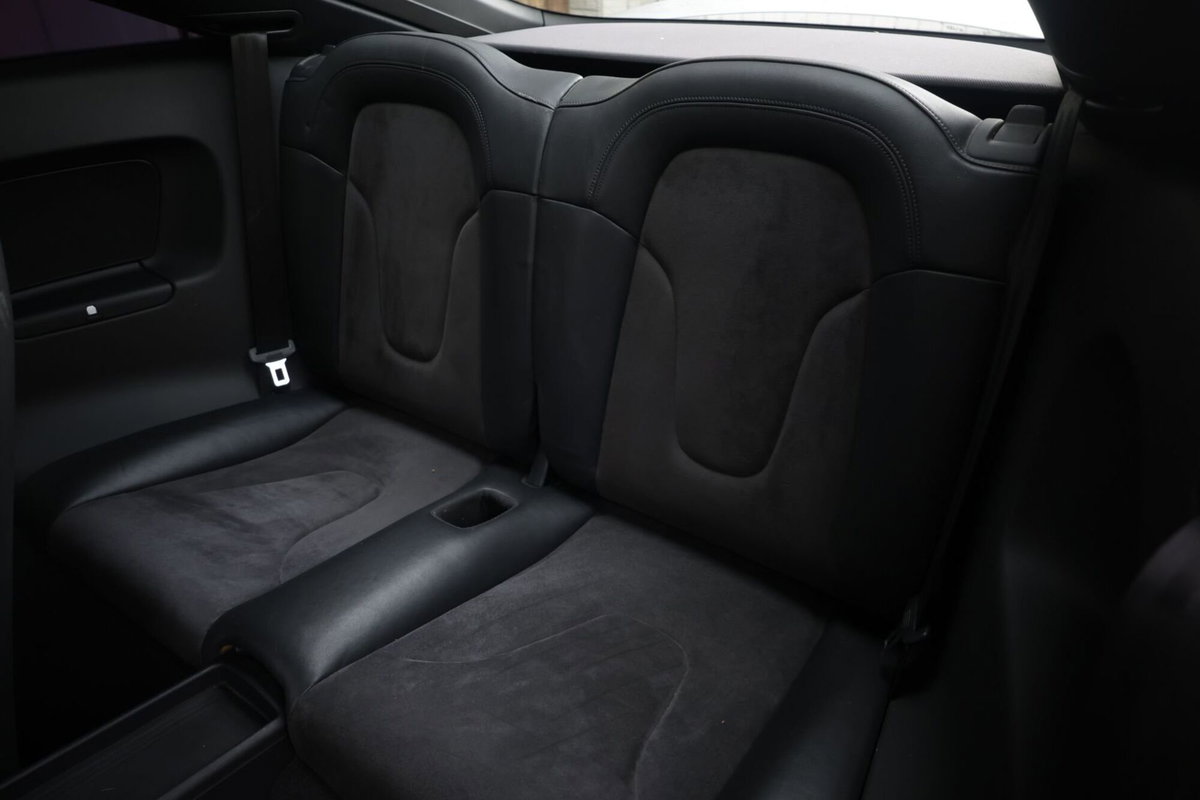 Audi TT Coupé 2.0 TFSI (3)