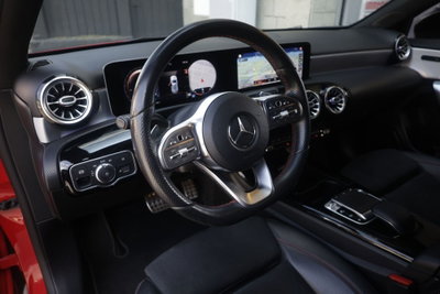Mercedes-Benz Classe A 180 d Premium (17)