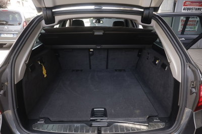 BMW Serie 5 Touring 520d xDrive  Luxury (20)