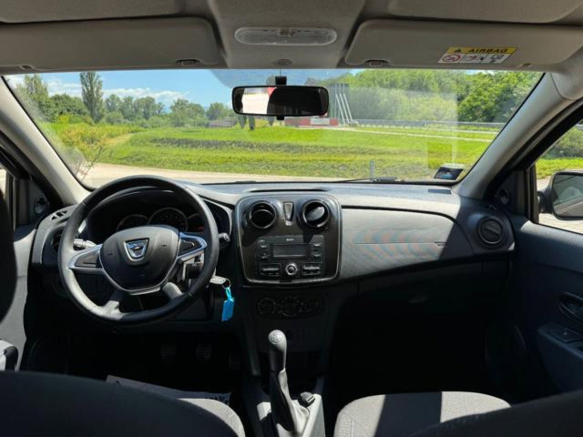 Dacia Sandero 1.0 SCe 12V 75CV Essential (12)