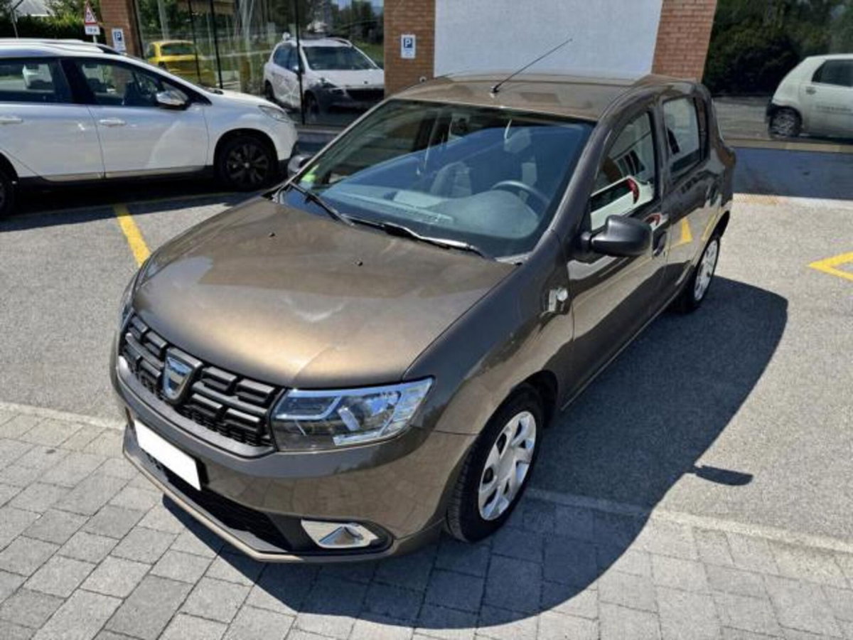 Dacia Sandero 1.0 SCe 12V 75CV Essential (2)